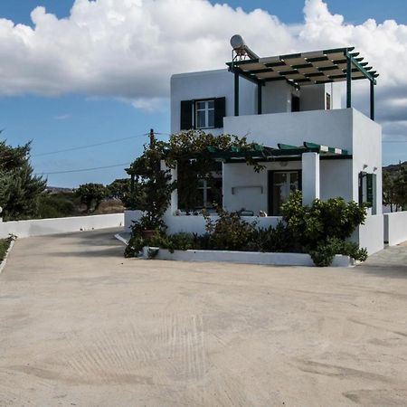 Akrothalassia Adamantas Exterior photo