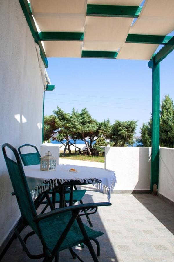 Akrothalassia Adamantas Exterior photo